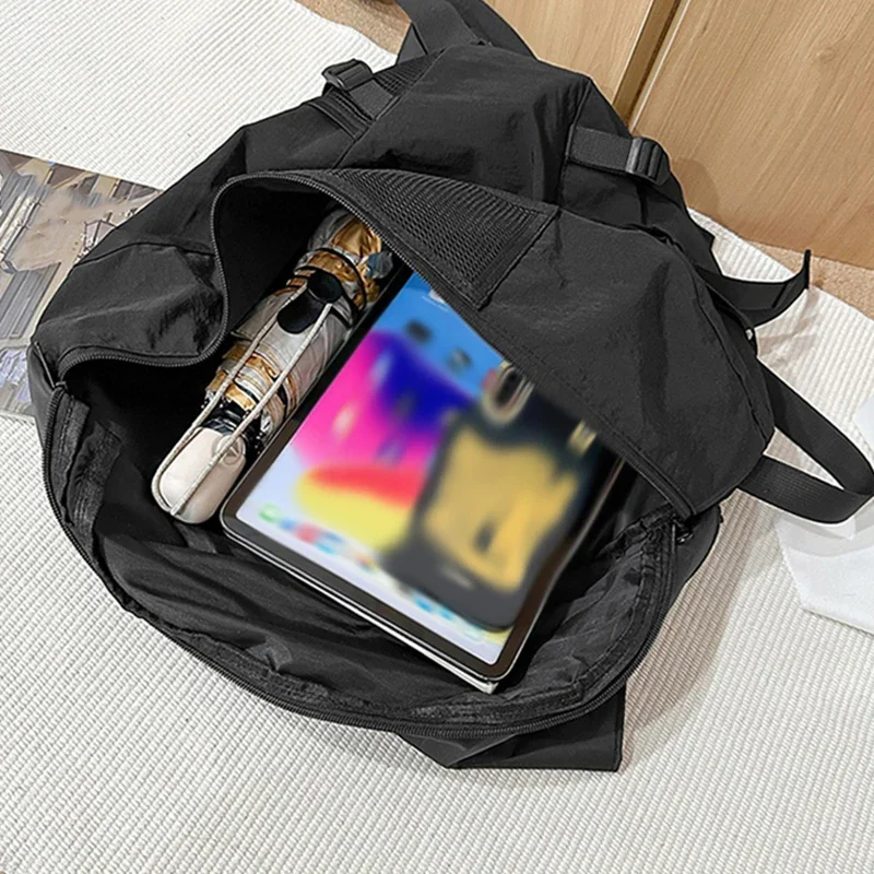 Large Capacity Sports Gym Ches - مراجعة Cycling Commuter Backpack Laptop وسعره