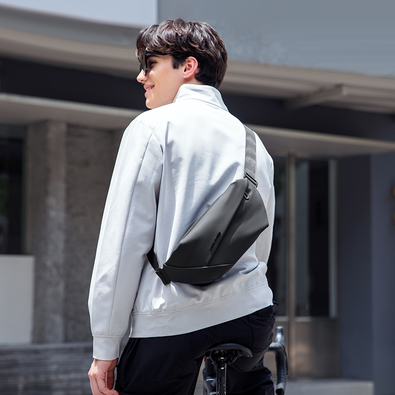 MARK RYDEN Men Crossbody Sling - مراجعة Cycling Commuting وسعره