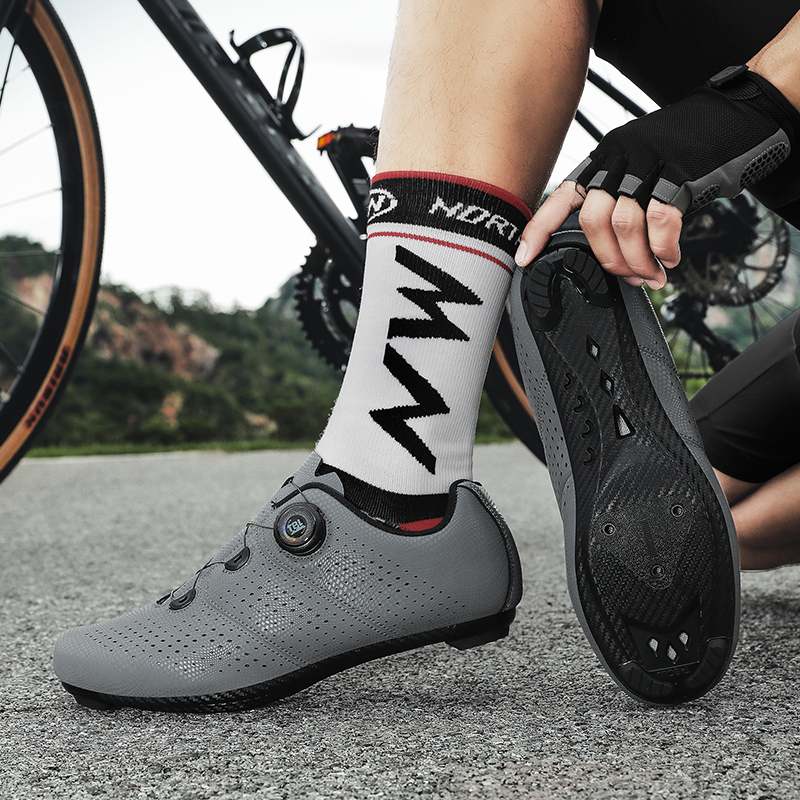 Road Cycling Shoes Men Gray T8 - مراجعة Cycling Commuter Shoes وسعره