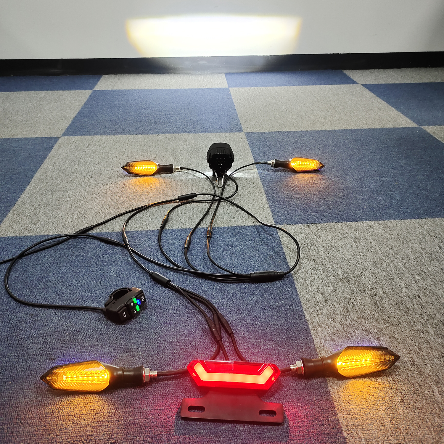 Electric Bicycle Waterproof Ca - مراجعة Bike Light Front Rear وسعره