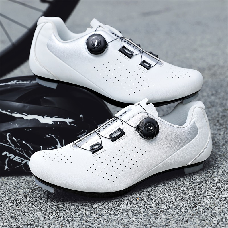 Road Cycling Shoes Flats Cleat - مراجعة Cycling Commuter Shoes وسعره