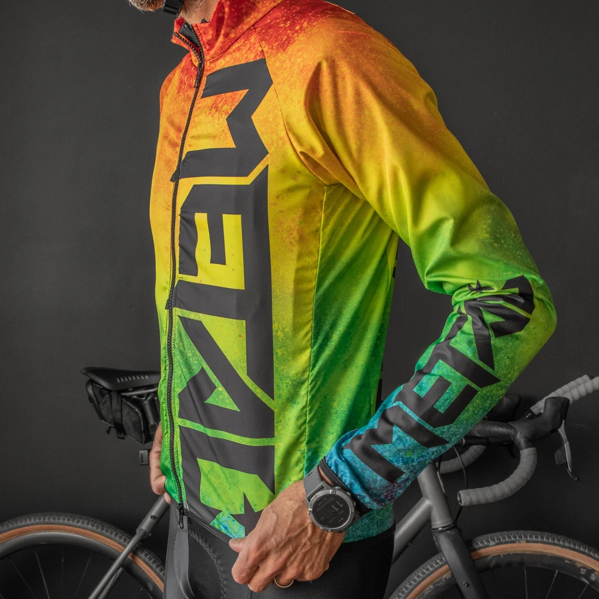 Bicycle Windbreaker Windproof  - مراجعة Cycling Commuter Jacket وسعره