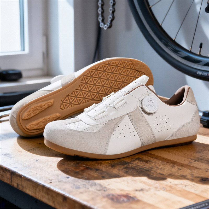 Women's non-lock mountain bike - مراجعة Cycling Commuter Shoes وسعره